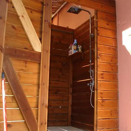 Enchanting Haven 3 Bedrooms Magia Al Fresco Dining Steps From The Ípszosz