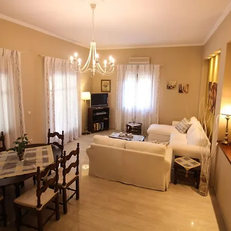 Villa Enchanting Haven 3 Bedrooms Magia Al Fresco Dining Ýpsos