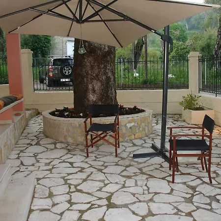Willa Enchanting Haven 3 Bedrooms Magia Al Fresco Dining Ýpsos